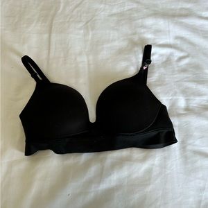 NWT Victoria’s Secret bra